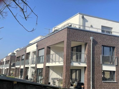 WE 9  BS-Watenbüttel 3-Zimmer Penthouse 87  qm - EBK + Aufzug* Ambet Vertrag möglich