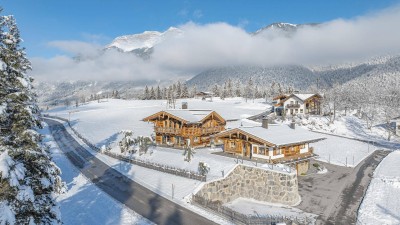 Exklusives Chalet-Duo mit Panoramablick in Top-Ruhelage