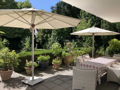 Wunderschöne Gartenwohnung  direkt am Stadtwald