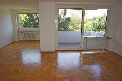 Jülich-Innenstadt, 76m², Parkett, Balkon, zwei Bäder, 3Z-K-D-2B