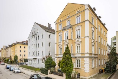 QVIII - STILVOLLE ALTBAUETAGE - RARITÄT IM BISMARCKVIERTEL