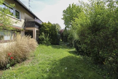 Traumhafte, ruhige Lage in Zirndorf an der Rednitz: 2-Zimmer-Souterrainwohnung mit großem Garten