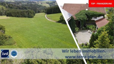 IDYLLISCH UND ROMANTISCHE 3-SEIT HOFSTELLE 
MIT FERIENWOHNUNG, TIERHALTUNG GEEIGNET