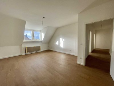 Top geschnittene, helle 3-Zimmer-Dachgeschosswohnung in Pempelfort