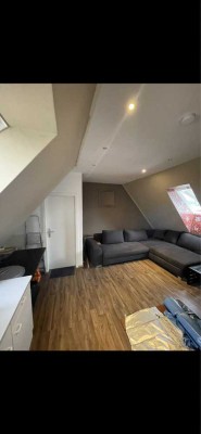 2-Zimmer Dachgeschoss Wohnung