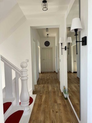 4,5 Zimmer Wohnung / Doppelhaushälfte gehobener Innenausstattung und eigenem Garten in Heiligensee