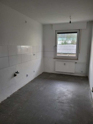 Schöne 2,5-Zimmer-Erdgeschosswohnung mit Balkon in Gelsenkirchen