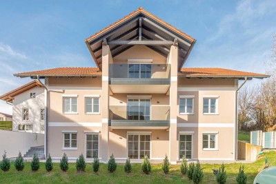 Hochwertig sanierte EG-Wohnung mit moderner EBK und Süd-Balkon