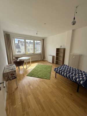 MA - CITY ~ MARKTPLATZ !! 2 ZKD - ca. 500 Meter zur UNI / Möblierte Wohnung inkl. EBK & Aufzug