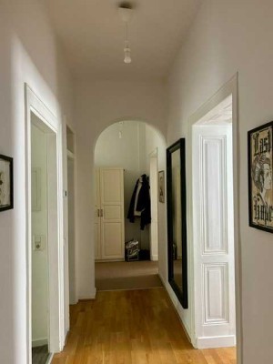 Hier will ich leben! Stilvolle charmante Altbau-Wohnung*Franklinstraße
