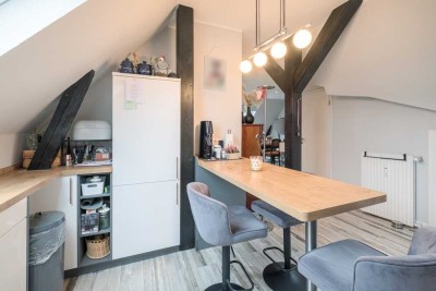 Charmante Altbauwohnung mit großem Balkon im Herzen von Bad Schwartau