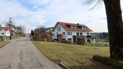 Modernes großzügiges Einfamilienhaus mit Ausbaupotenzial in traumhafter Lage!!!