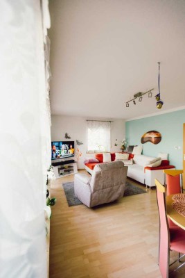 3-Zimmer-Wohnung im OG mit Balkon & Gartenbereich