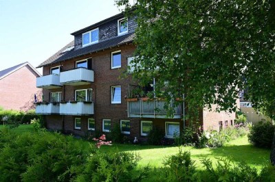 TT bietet an: Gemütliche 2-Zimmer-Wohnung mit Balkon im ruhigen Fedderwardergroden!