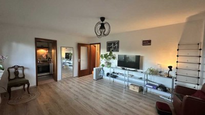*Top Lage* 2 Zi. 44m² + Balkon + KFZ-Stellplatz