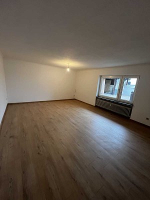 Frisch renovierte 3,5-Zimmer-Wohnung in Vallendar