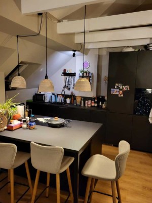 Exklusive 2-Zimmer möblierte Wohnung mit Balkon und EBK in Hamburg Barmbek