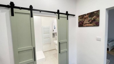 Idyllische Ruhe im Innenhof – Nähe Schönbrunn fußläufig erreichbar
