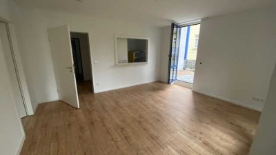 2-Zimmer-Wohnung mit wunderschöner, großer Terrasse und  Balkon