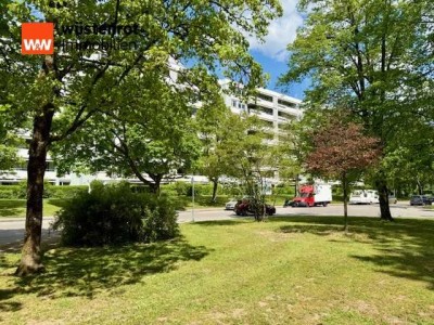 Komplett modernisiert! Ideal aufgeteilte 4-Zi.-Wohnung mit Lift! Sonniger Balkon inklusive!