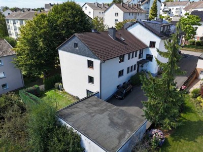Modernisiertes Zweifamilienhaus mit Einliegerwohnung in beliebter Lage von Lüdenscheid zu verkaufen!