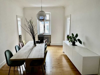Geschmackvolle, gepflegte Altbau 4-Zimmer-Wohnung mit gehobener Innenausstattung in Heidelberg