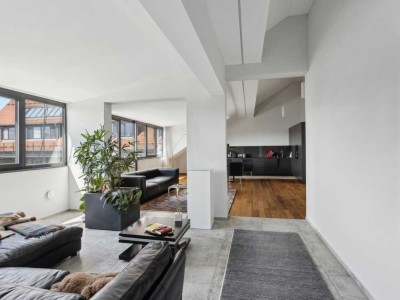 Kultur trifft Komfort – außergewöhnliches Dachgeschoss im Ravensburger Süden