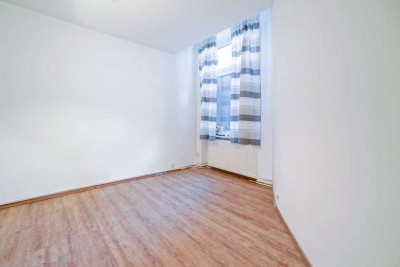 Charmante Mini-Maisonette mit neuer Küche und separaten Eingängen