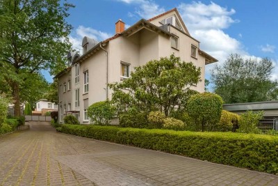 Helle und renovierte 4-Zimmer-Maisonettewohnung mit großem Garten in Offenbach - Rosenhöhe