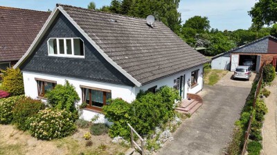 Familienidylle trifft Generationenvielfalt auf großem Grundstück!