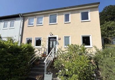 Bergisch Gladbach (Sand), einseitig angebautes Einfamilienhaus auf 263 m² Grundstück