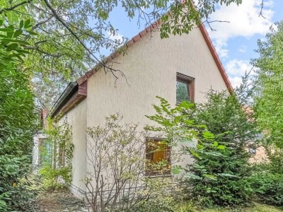 Idyllisches Einfamilienhaus mit Wintergarten in gesuchter Lage von Dresden-Altfranken