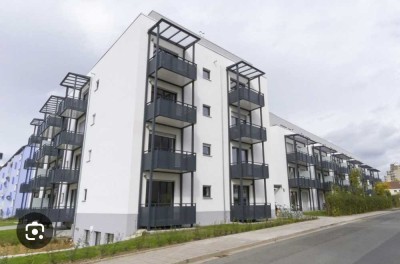 Neuwertige 1-Zimmer-Studenten-Wohnung mit Balkon und EBK in Bayreuth