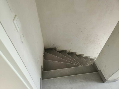 Erstbezug: Stilvolle 5-Zimmer-Wohnung mit gehobener Innenausstattung in Dieburg