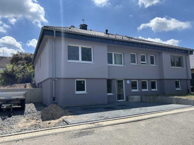 Niedrigenergie Wohnung in Top Lage von Schildgen