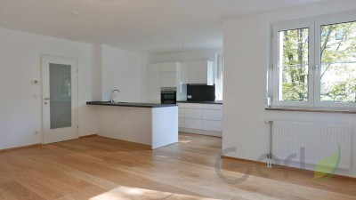 Neuwertige 3 Zimmer Wohnung mit Balkon &amp; Loggia in Leopoldskron - Rosittensieldung