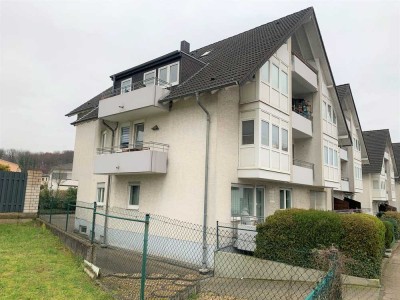 Helle 2 Zimmerwohnung mit zwei Balkonen