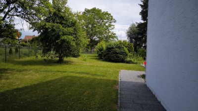 Schöne 4-Zimmer Wohnung mit eigenem Garten