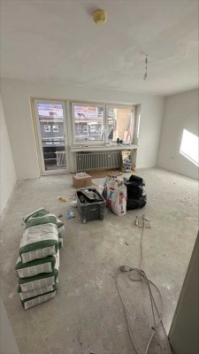 Frisch saniert mit großem Balkon! Familienfreundliche 3-Zimmer-Wohnung