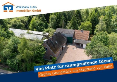 Großes Grundstück mit sanierungsbedürftigem Haus und Scheune am Stadtrand von Eutin