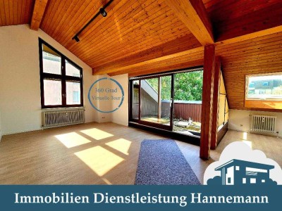 lichtdurchflutete Dachgeschoss- 2 Zi.-Whg., 2.OG, ca. 65 m², EBK, Dachterrasse S-Neugereut sehr r...