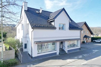 Top-Lage in Windeck: Elegantes, kernsaniertes Wohn- und Geschäftshaus