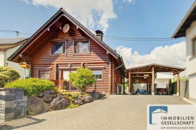 Exklusives Holzblockhaus in Ortsrandlage von Raubach!