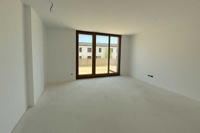 Gut investiert. 2 Zimmer-Wohnung mit großer Terrasse.