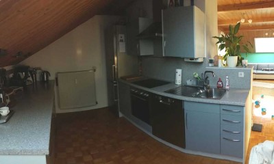 Gepflegte 4-Zimmer-Wohnung mit Balkon, EBK und Garten in Obermotzing