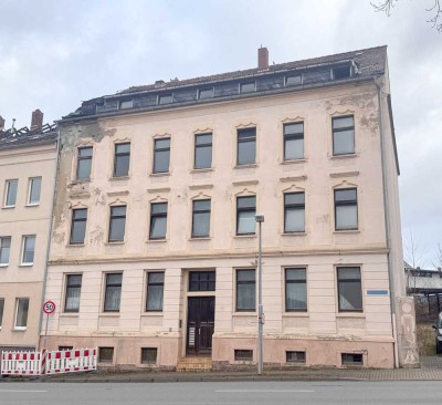 Mehrfamilienhaus mit großzügigem Innenhof und Entwicklungspotential Frankenberg