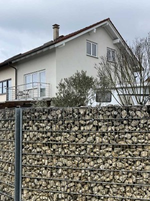 Gepflegtes Reihenendhaus in ruhiger Lage in Steinen