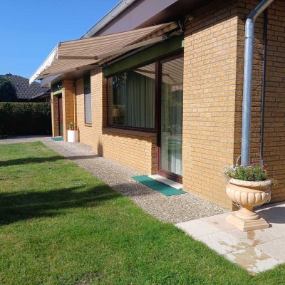 Gepflegter barrierefreier Bungalow mit parkähnlichem Garten