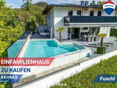 Luxuriöse Doppelhaushälfte mit Pool und Seeblick in Fuschl