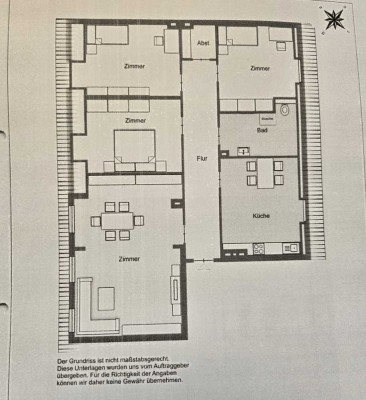 Sanierte 4-Zimmer-DG-Wohnung in Oberhausen, zentral gelegen